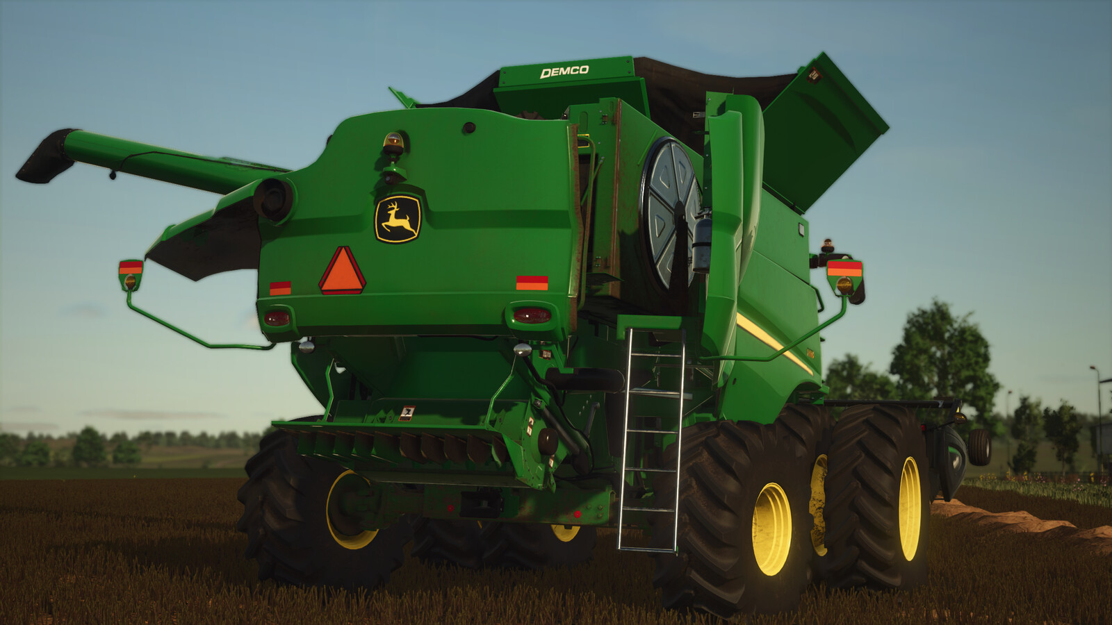 John Deere S600 Series