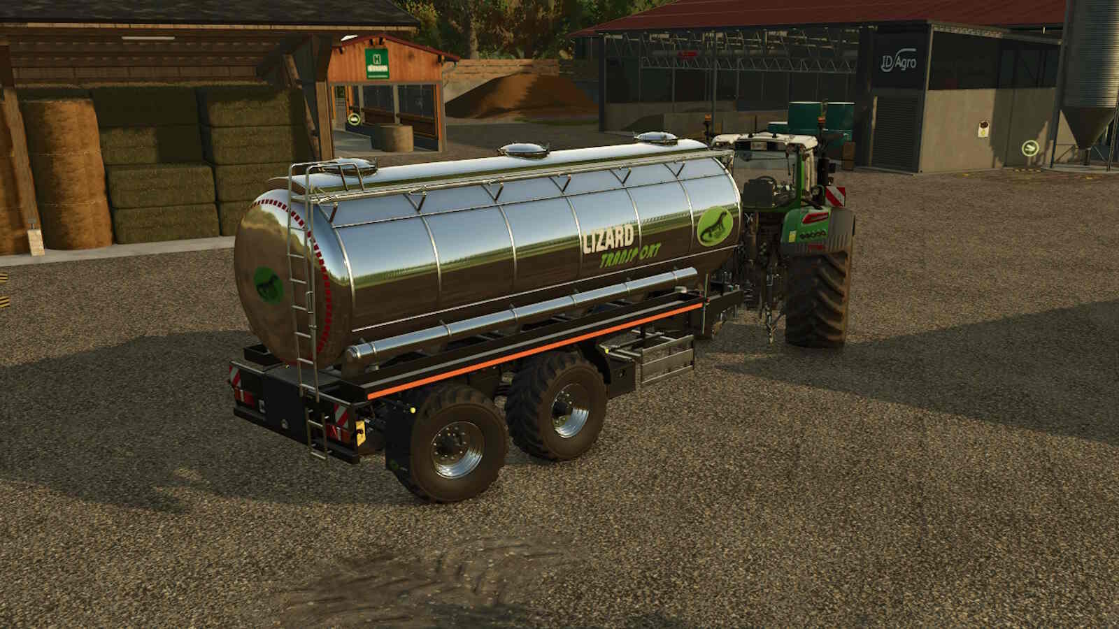 Lizard Tank Trailer25