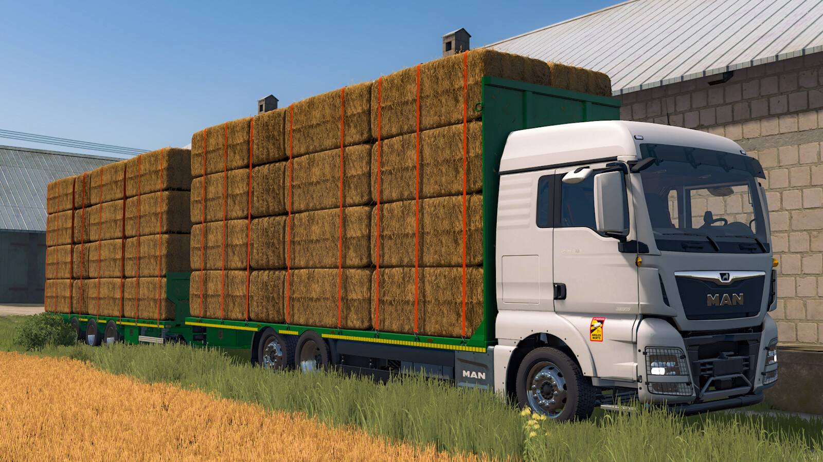 MAN TGX 6x2 Straw Bale