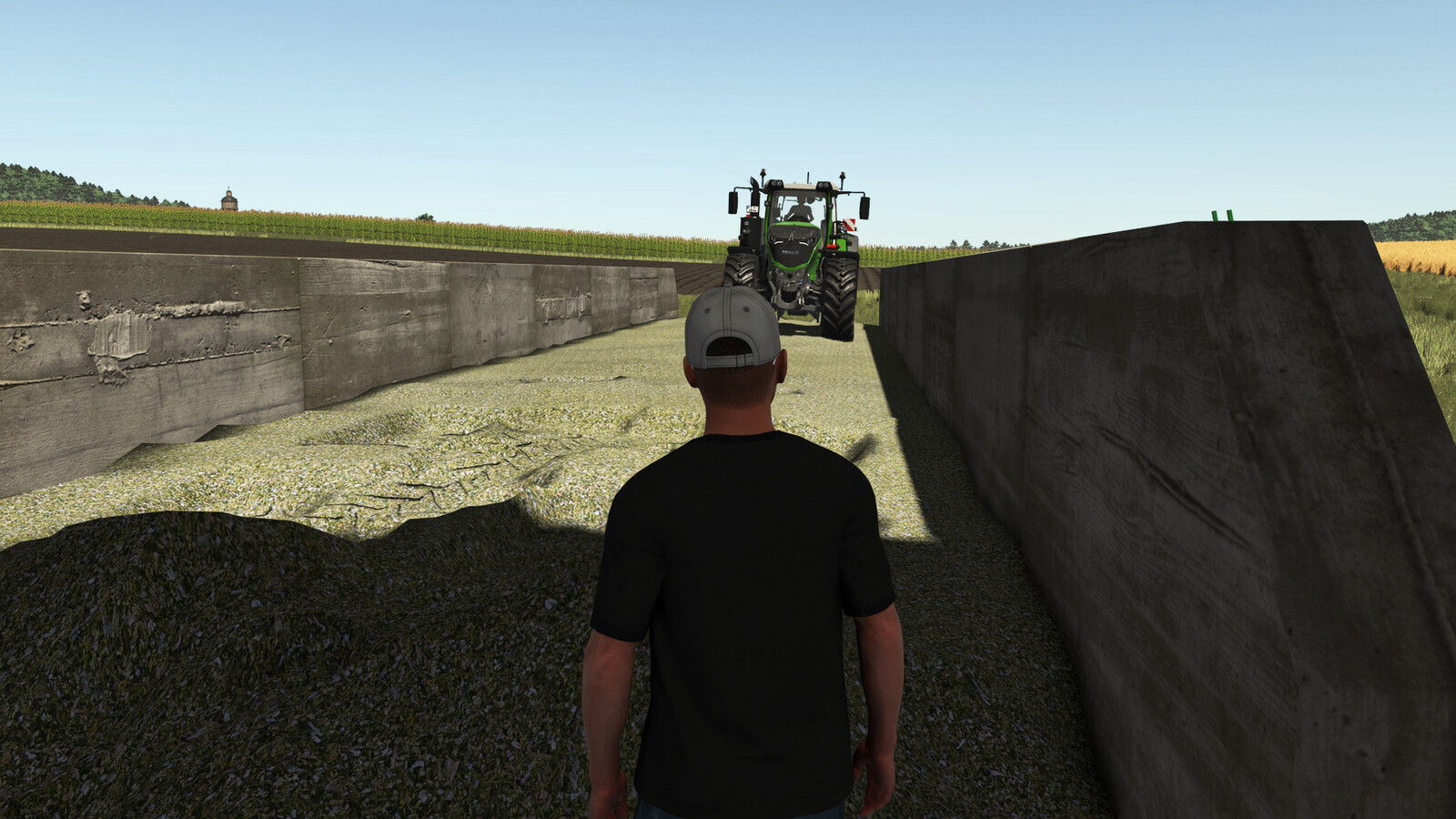 Helper Silage Compacting